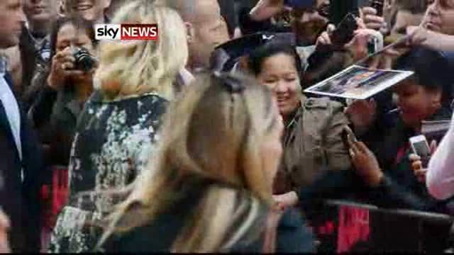 News video: Hummingbird Premieres In London