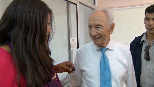 News video: Keeping pace with Shimon Peres